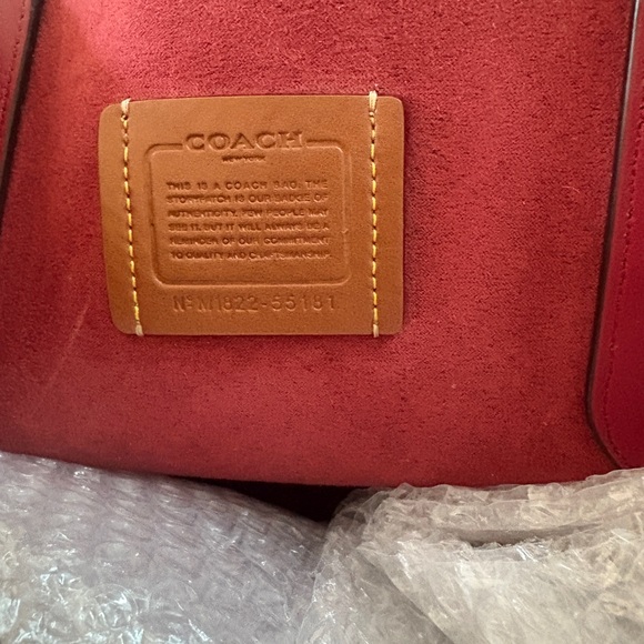 Coach Pink Floral Tote Bag with Classic Design - Picture 7 of 14